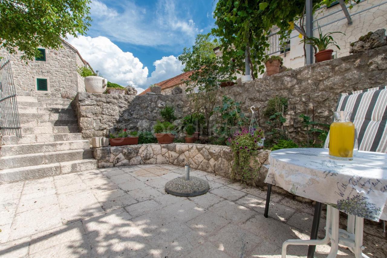 Holiday Home Godinj Donje Rascane Εξωτερικό φωτογραφία