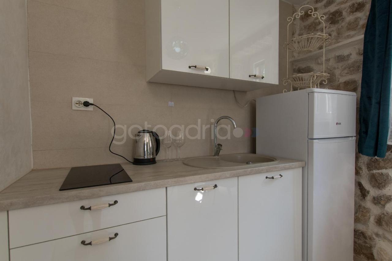 Holiday Home Godinj Donje Rascane Εξωτερικό φωτογραφία