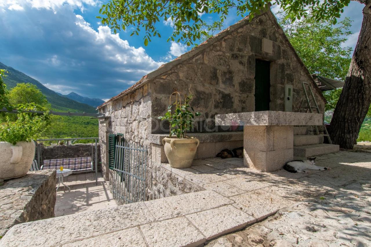 Holiday Home Godinj Donje Rascane Εξωτερικό φωτογραφία